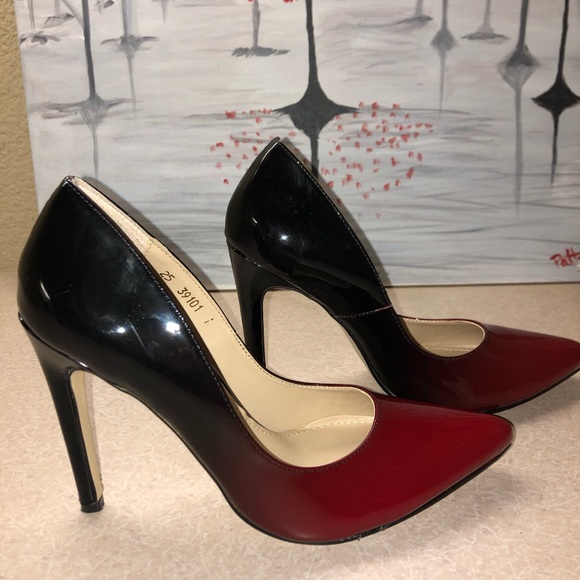 Heels - Picture 3 of 5